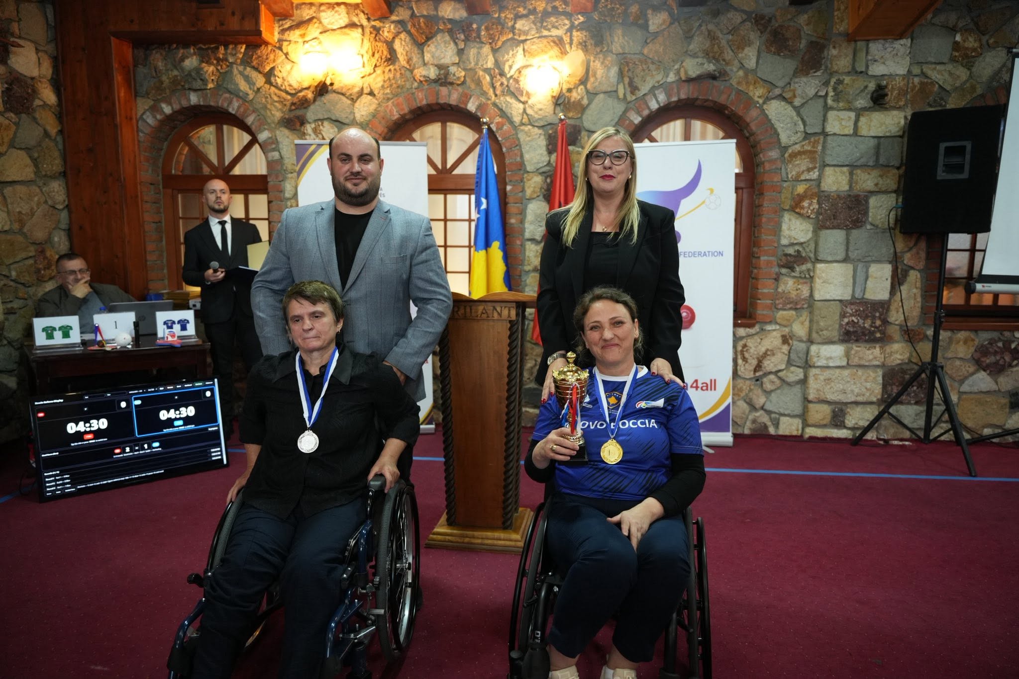 4 vjet së bashku — foto 10